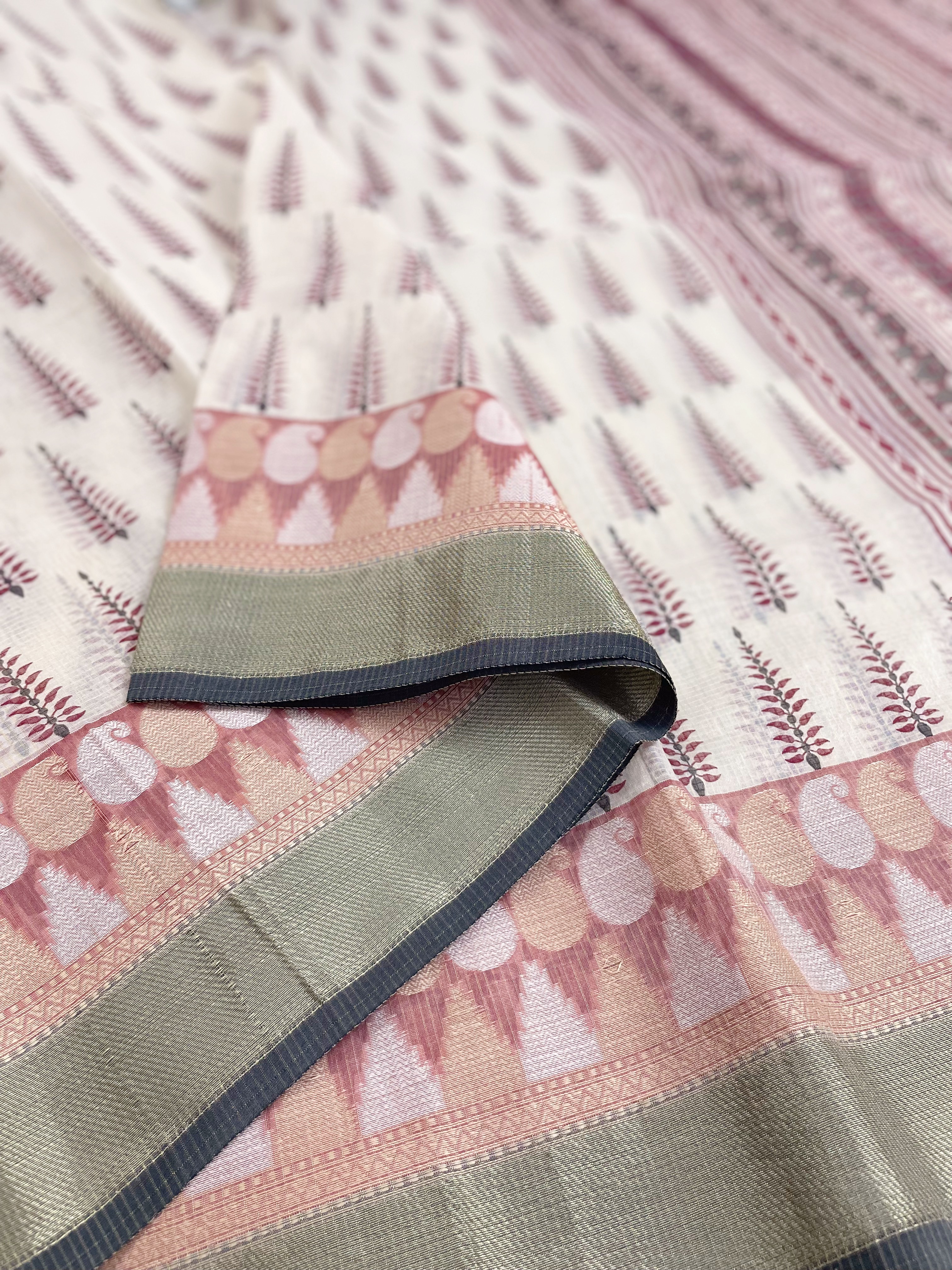 Off-White Kota Saree With Prints