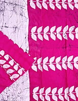 Pink and Off-White Mul Cotton Batik Saree