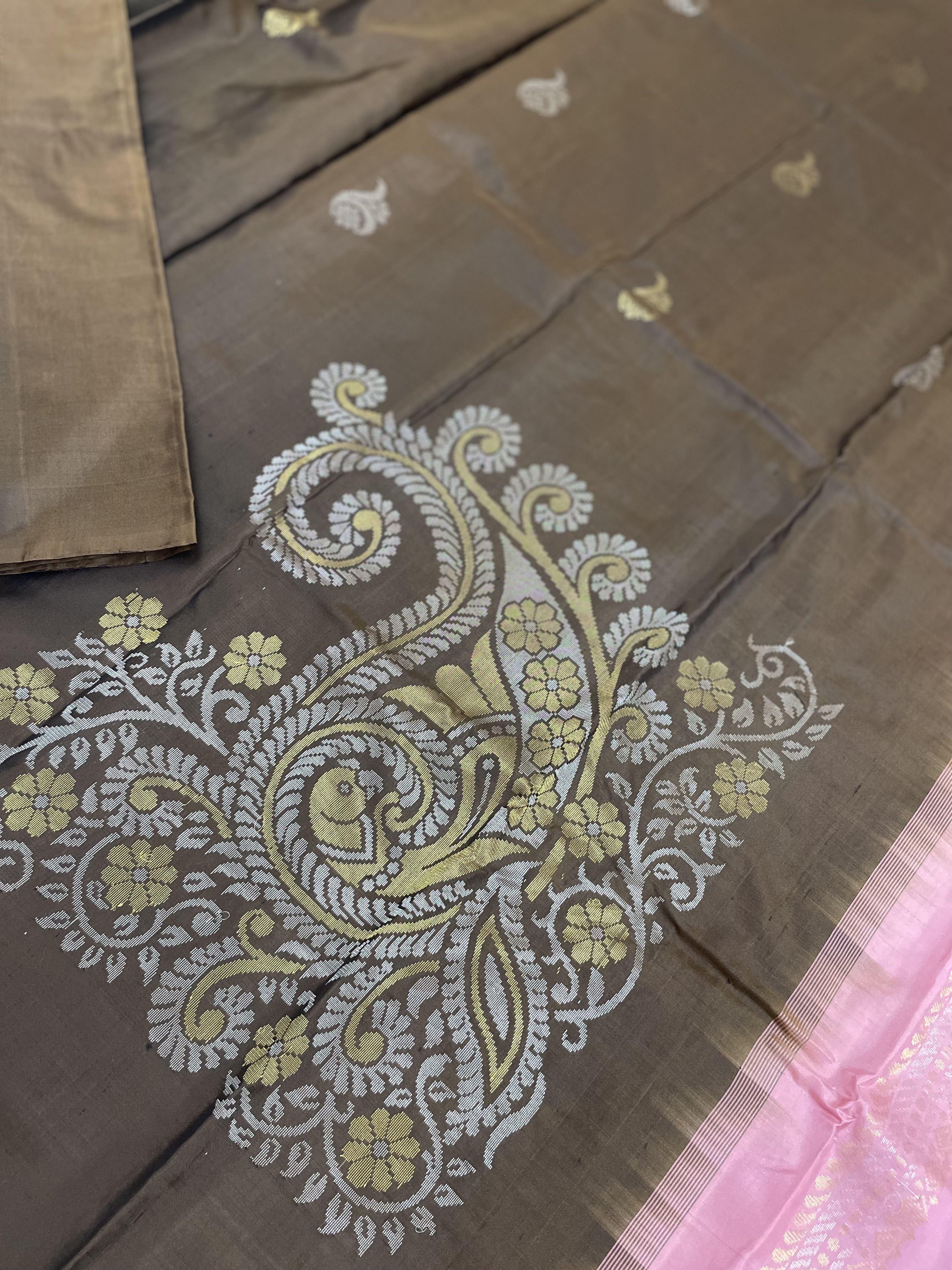 Chocolate brown Soft Silk Saree Chocolate brown Soft Silk Saree