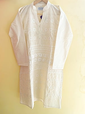 White Embroidered Kurta