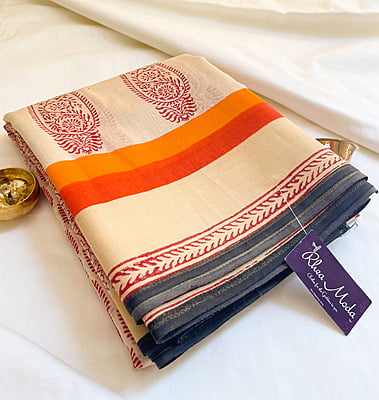Beige Cotton Printed Saree
